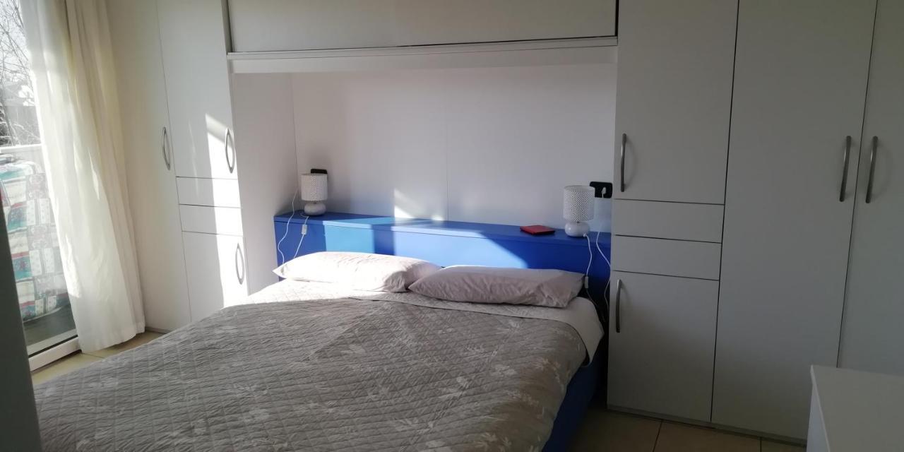 Brezza Da Mare Apartment Римини Екстериор снимка