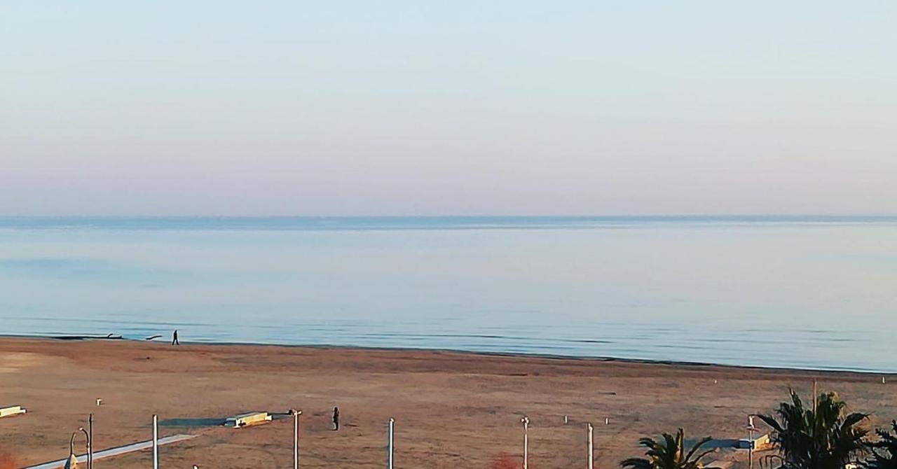 Brezza Da Mare Apartment Римини Екстериор снимка